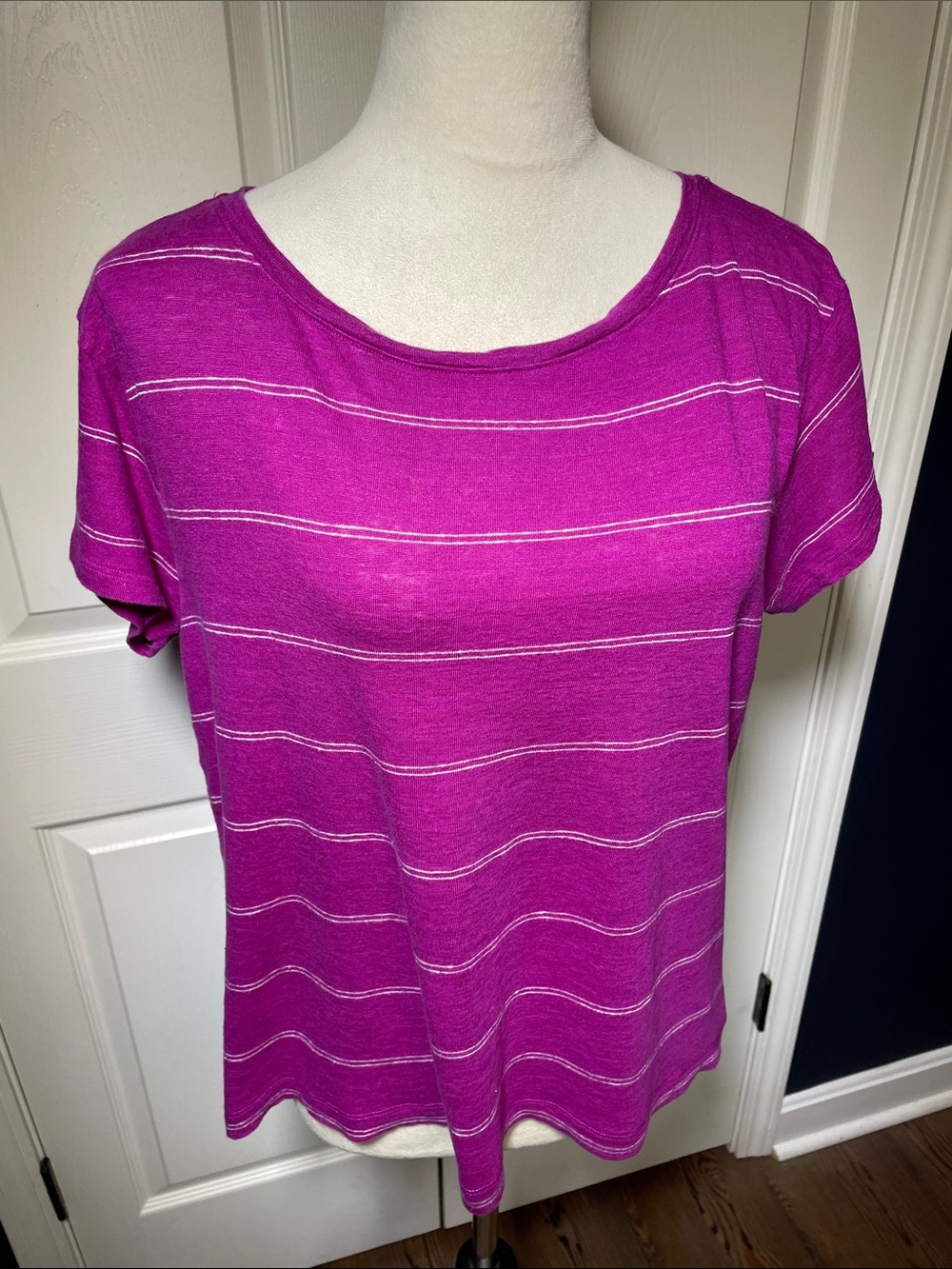 Eileen Fisher Organic Linen Magenta Short-Sleeve Scoop Neck Striped Tee Size L